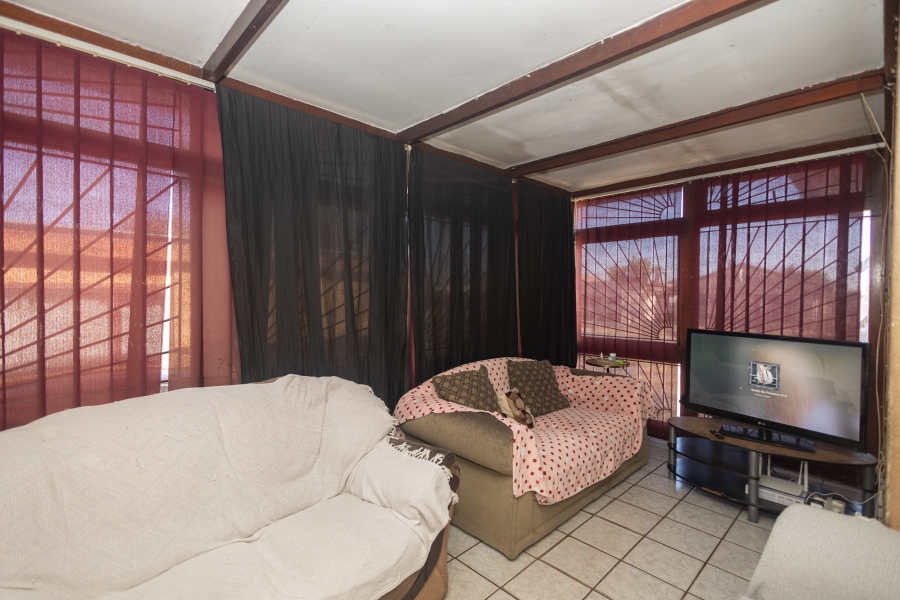 4 Bedroom Property for Sale in Kleinbegin Western Cape